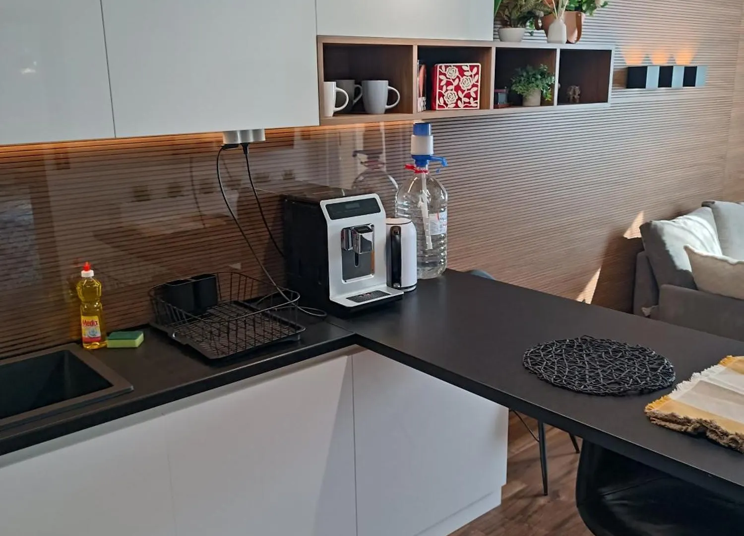 Lazuren Bryag Lux Suite Burgas
